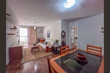 Apartamento para alugar com 76m², 1 quarto e 1 vaga