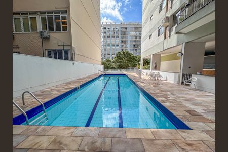 Apartamento para alugar com 76m², 1 quarto e 1 vaga