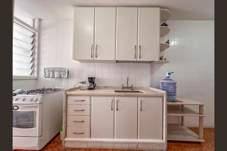 Apartamento para alugar com 76m², 1 quarto e 1 vaga