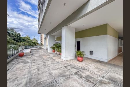 Apartamento para alugar com 76m², 1 quarto e 1 vaga
