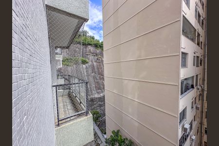 Apartamento para alugar com 76m², 1 quarto e 1 vaga