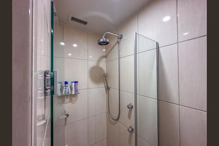 Apartamento para alugar com 76m², 1 quarto e 1 vaga