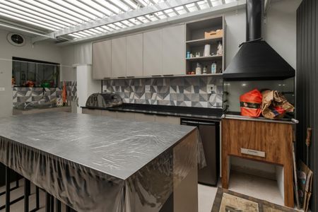 Casa à venda com 149m², 3 quartos e 2 vagasQuintal