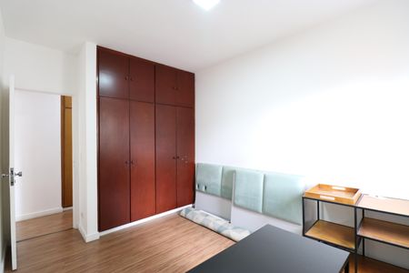 Apartamento para alugar com 110m², 3 quartos e 1 vagaQuarto 2