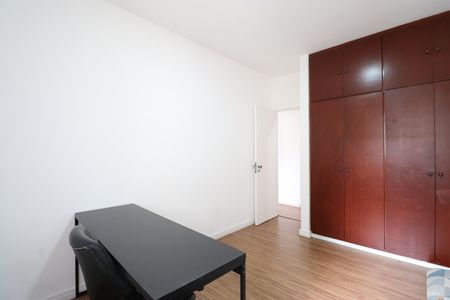 Apartamento para alugar com 110m², 3 quartos e 1 vagaQuarto 2