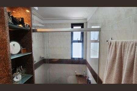 Apartamento para alugar com 186m², 4 quartos e 3 vagasBanheiro Suíte quarto 4