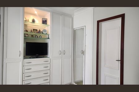 Apartamento para alugar com 186m², 4 quartos e 3 vagasQuarto 4