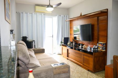 Apartamento à venda com 68m², 3 quartos e 1 vaga Apartamento à venda com 68m², 3 quartos e 1 vagaSala