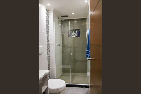 Apartamento à venda com 68m², 3 quartos e 1 vaga Apartamento à venda com 68m², 3 quartos e 1 vagaBanheiro Social