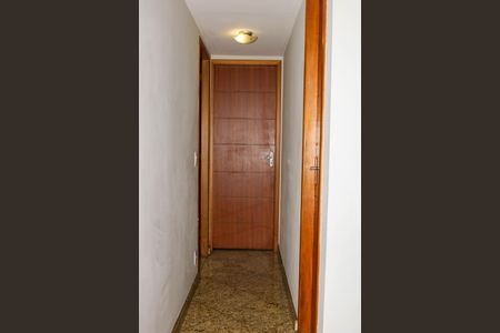 Apartamento à venda com 68m², 3 quartos e 1 vaga Apartamento à venda com 68m², 3 quartos e 1 vagaCorredor