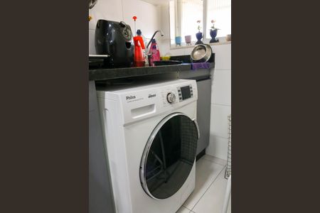 Apartamento à venda com 68m², 3 quartos e 1 vaga Apartamento à venda com 68m², 3 quartos e 1 vagaÁrea de Serviço