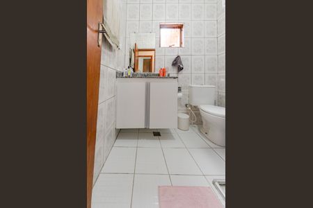 Casa à venda com 303m², 3 quartos e 2 vagasBanheiro