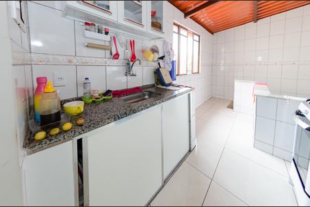 Casa à venda com 303m², 3 quartos e 2 vagasCozinha