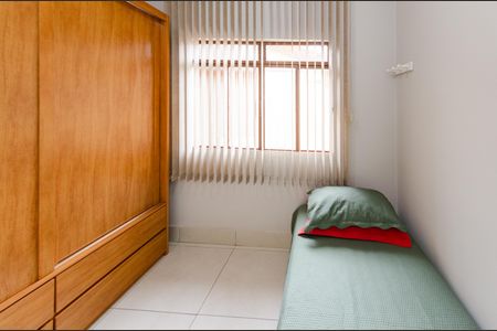 Casa à venda com 303m², 3 quartos e 2 vagasQuarto 2