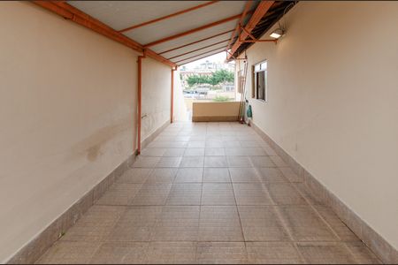 Casa à venda com 303m², 3 quartos e 2 vagasGaragem