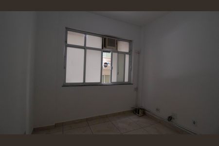 Kitnet/Studio à venda com 1 quarto, 30m² em Centro, Niterói