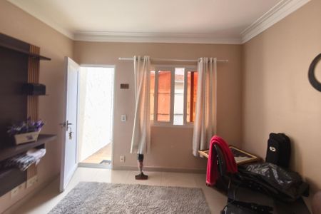 Sala de casa de condomínio à venda com 2 quartos, 93m² em Vila Campos Sales, Campinas