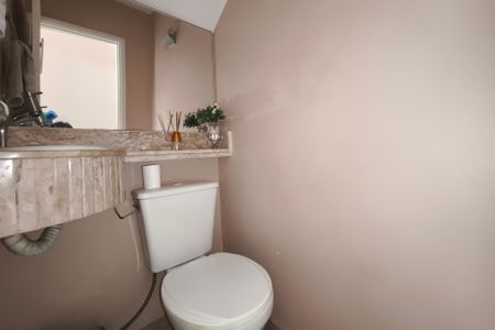 Casa de condomínio para alugar com 93m², 2 quartos e 1 vagaLavabo