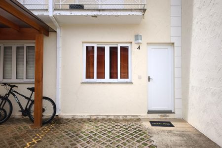 Casa de condomínio para alugar com 93m², 2 quartos e 1 vagaFachada