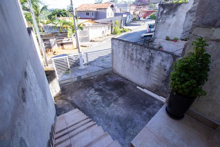 Casa para alugar com 70m², 2 quartos e 1 vagaQuintal