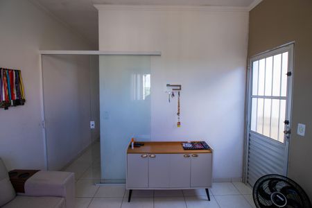 Sala de casa para alugar com 2 quartos, 70m² em Portal da Primavera, Cotia
