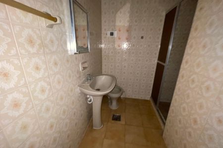 Casa para alugar com 110m², 1 quarto e sem vaga Casa para alugar com 110m², 1 quarto e sem vagaBanheiro