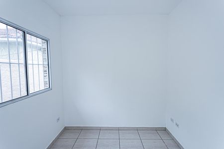 Sala de casa para alugar com 1 quarto, 60m² em Vila Mangalot, São Paulo