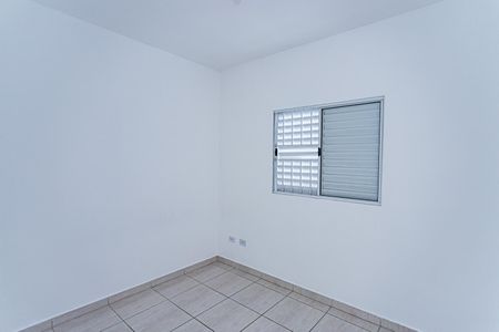 Quarto de casa para alugar com 1 quarto, 60m² em Vila Mangalot, São Paulo