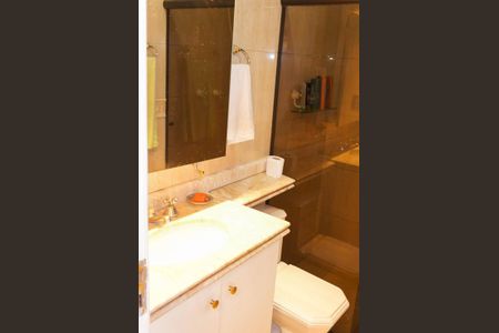 Casa à venda com 3 quartos, 100m² em Vila Constança, São Paulo