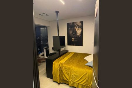 Sala / Quarto de apartamento à venda com 1 quarto, 25m² em Santo Amaro, São Paulo
