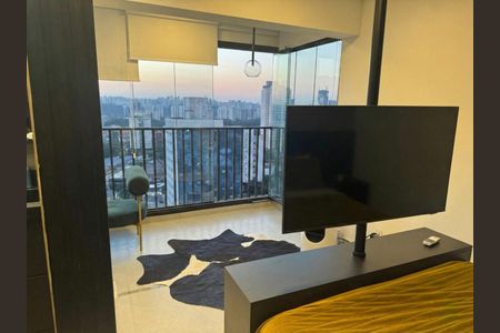 Sala / Quarto de apartamento à venda com 1 quarto, 25m² em Santo Amaro, São Paulo