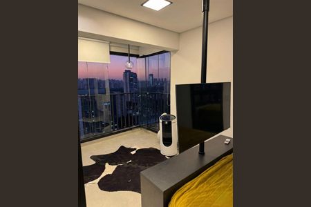 Sala / Quarto de apartamento à venda com 1 quarto, 25m² em Santo Amaro, São Paulo