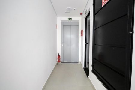 Apartamento à venda com 23m², 1 quarto e sem vaga Apartamento à venda com 23m², 1 quarto e sem vagaElevador