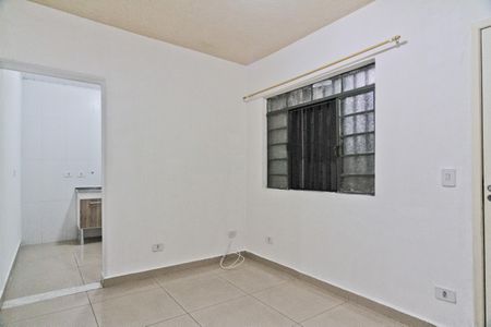 Casa para alugar com 1 quarto, 35m² em Vila Pereira Cerca, São Paulo