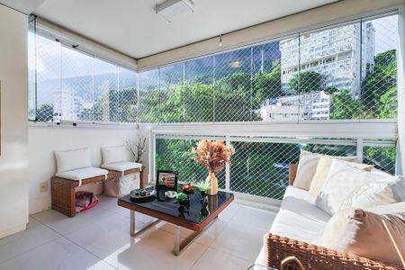 Sala  de apartamento à venda com 3 quartos, 194m² em Jardim Botânico, Rio de Janeiro