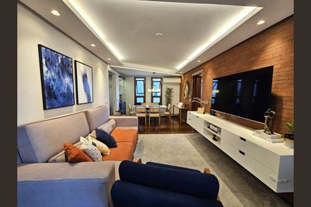 Sala  de apartamento para alugar com 2 quartos, 72m² em Higienópolis, Porto Alegre