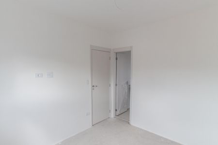 Suíte de apartamento para alugar com 2 quartos, 46m² em Vila Mazzei, São Paulo