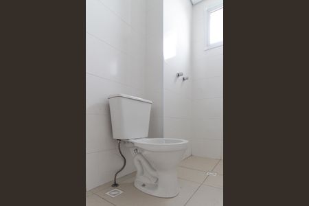 Apartamento para alugar com 46m², 2 quartos e sem vaga Apartamento para alugar com 46m², 2 quartos e sem vagaBanheiro da Suíte