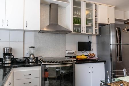 Apartamento à venda com 100m², 3 quartos e 2 vagasCozinha