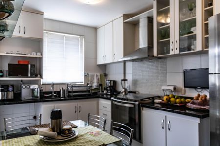 Apartamento à venda com 100m², 3 quartos e 2 vagasCozinha