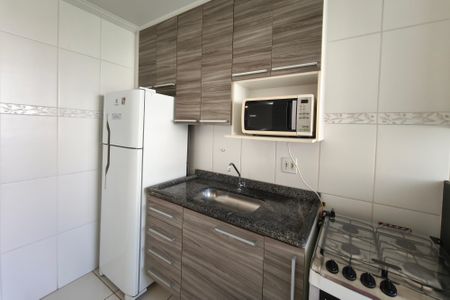 Apartamento para alugar com 55m², 2 quartos e 1 vaga Apartamento para alugar com 55m², 2 quartos e 1 vagaCozinha
