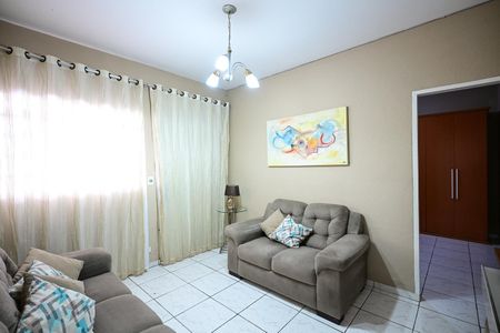 Sala de casa para alugar com 2 quartos, 112m² em Jardim Santa Cecilia, Taboão da Serra