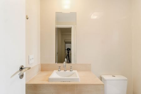 Apartamento à venda com 70m², 2 quartos e 1 vagaBanheiro da Suíte