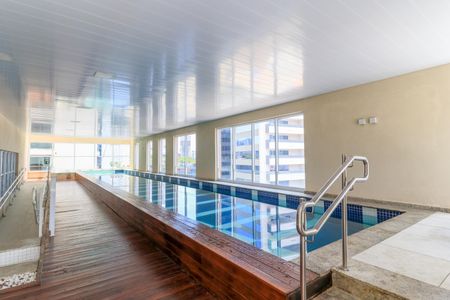 Apartamento à venda com 70m², 2 quartos e 1 vagaÁrea comum - Piscina