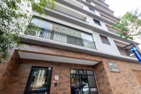 Apartamento para alugar com 45m², 2 quartos e sem vagaFachada e Portaria