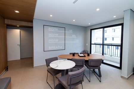 Apartamento para alugar com 45m², 2 quartos e sem vagaÁrea comum - CoWorking