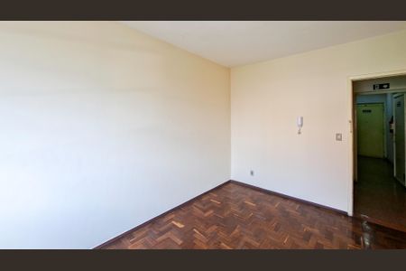 Sala de apartamento à venda com 2 quartos, 60m² em Floresta, Belo Horizonte