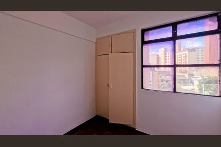Quarto de apartamento à venda com 2 quartos, 60m² em Floresta, Belo Horizonte