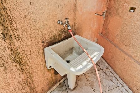 Casa para alugar com 100m², 2 quartos e 1 vagaÁrea de Serviço