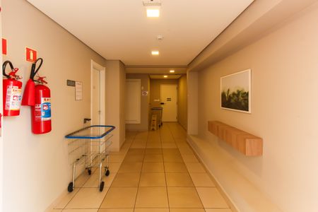 Apartamento para alugar com 26m², 1 quarto e sem vaga Apartamento para alugar com 26m², 1 quarto e sem vagaHall